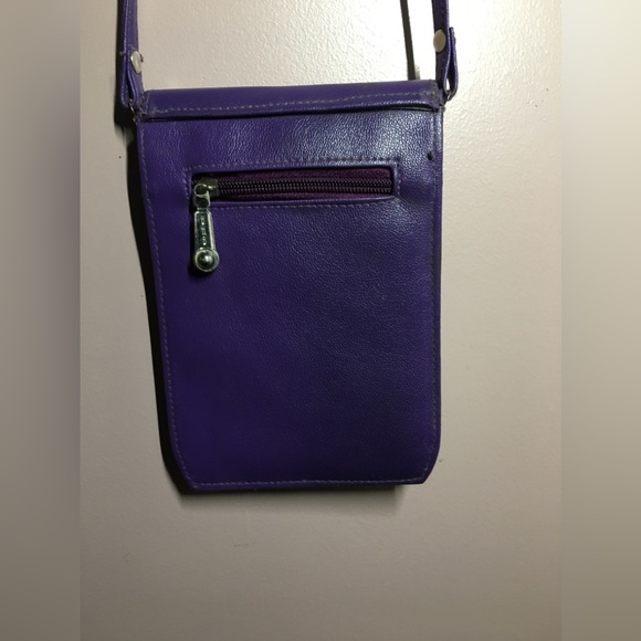 BHB Crossbody - Picture 9 of 11